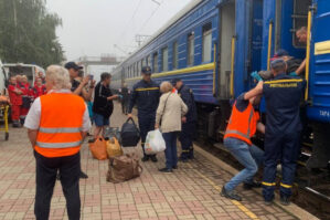 Ukraynada 200 mindən çox sakin təxliyə edilməlidir