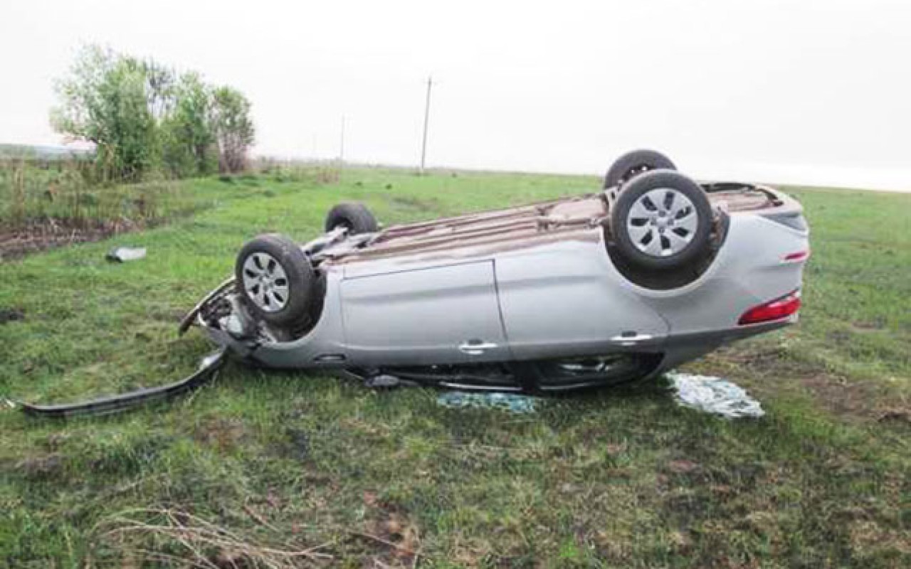 Ağdaşda qəza - Ata yaralandı, oğlu öldü