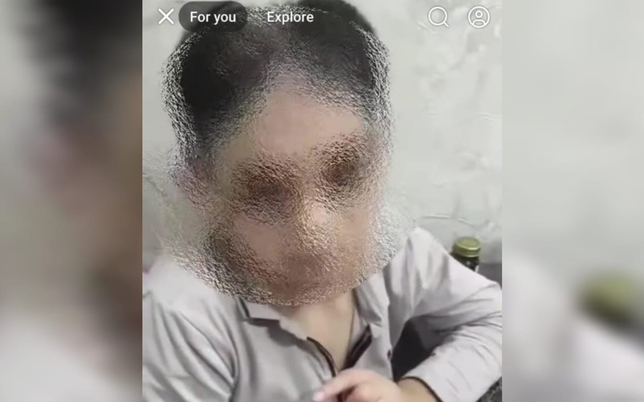 14 yaşlı uşağa işgəncə verib bu hala saldılar - VİDEO