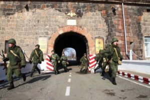 Ermənistandan Rusiyaya sarsıdıcı ZƏRBƏ: Gümrüdəki 102-ci baza bağlanır