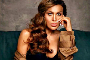 AzTV Rəqsanə ilə bağlı süjet hazırladı - VİDEO 14 AzTV Rəqsanə ilə bağlı süjet hazırladı - VİDEO