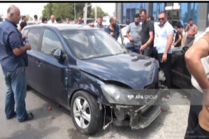 Cəlilabadda 5 avtomobil toqquşdu, 2 nəfər xəsarət aldı