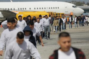 Tramp 350 min insanla bağlı QƏRAR VERDİ