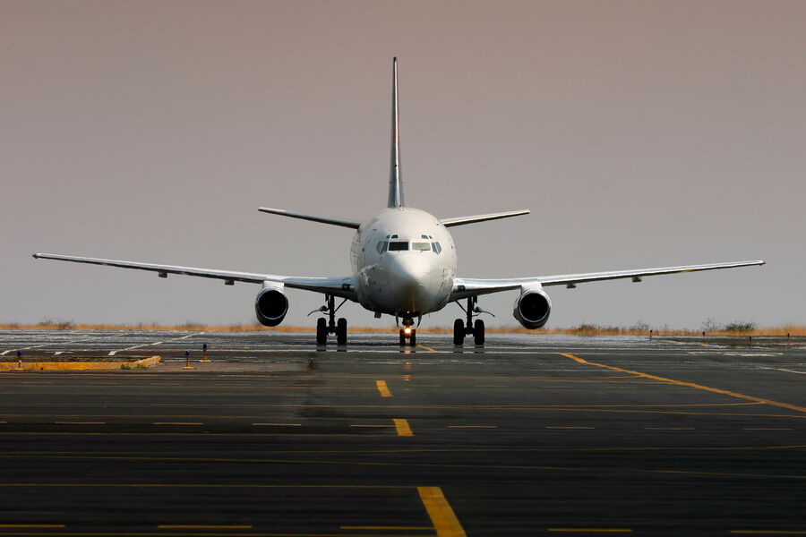 BƏƏ Sudana uçuşları dayandırdı - Gərginlik artır