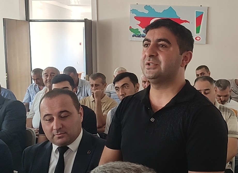 Ağstafada vətəndaşların növbəti səyyar qəbulları baş tutdu - FOTOLAR 6 Ağstafada vətəndaşların növbəti səyyar qəbulları baş tutdu - FOTOLAR