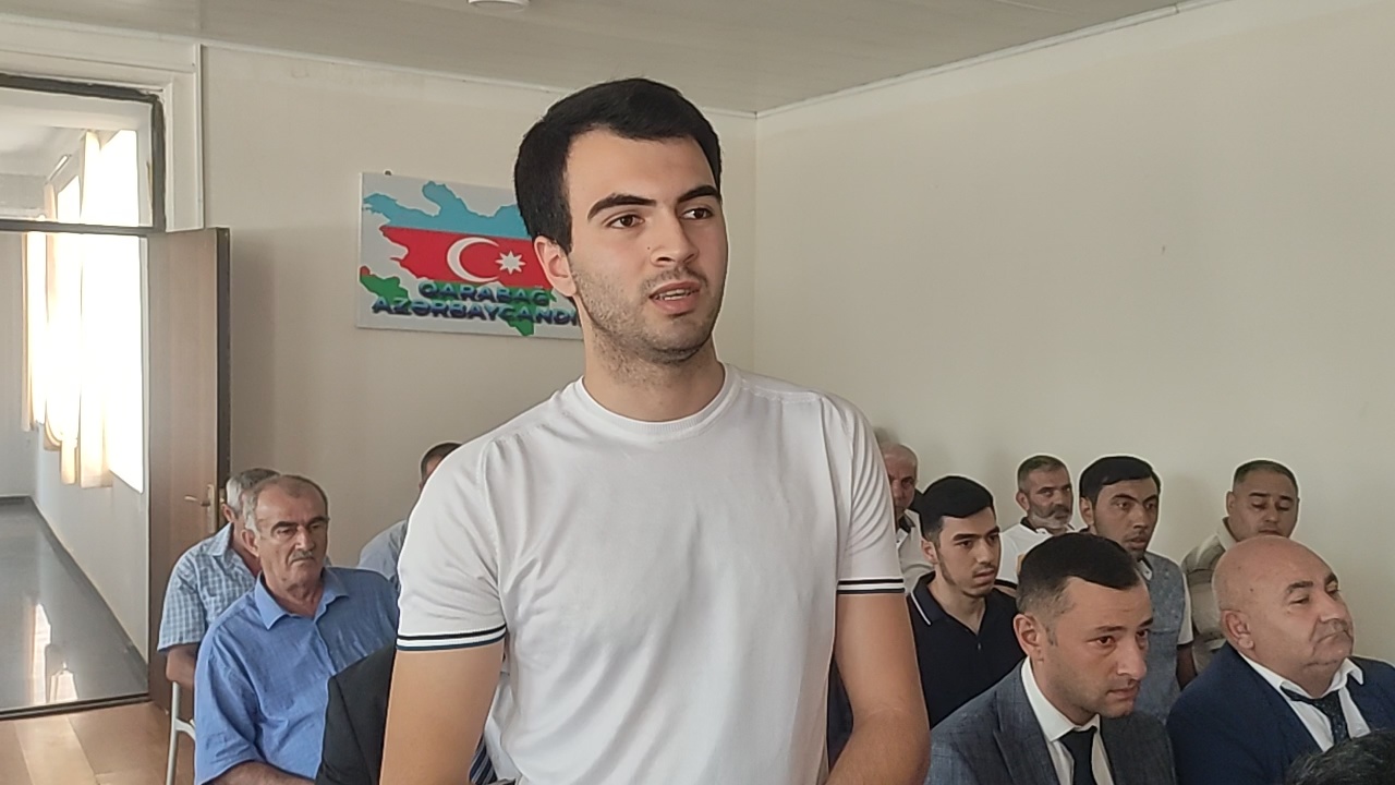 Ağstafada vətəndaşların növbəti səyyar qəbulları baş tutdu - FOTOLAR 7 Ağstafada vətəndaşların növbəti səyyar qəbulları baş tutdu - FOTOLAR