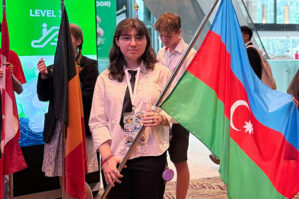 Aygün Bəylərin qızı beynəlxalq yarışda... - VİDEO 11 Aygün Bəylərin qızı beynəlxalq yarışda... - VİDEO