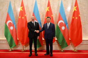 İlham Əliyev Si Cinpinə məktub ünvanladı