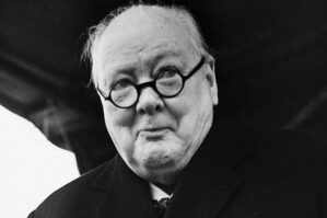 Çörçilin eynəkləri hərraca çıxarıldı