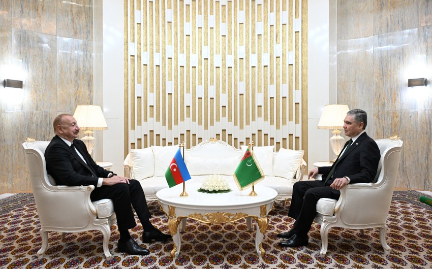 Berdiməhəmmədovdan Əliyevə: "Səfəriniz bizim üçün bayramdır" - FOTOLAR