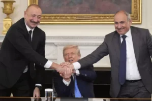 İlham Əliyev paraflanmış sazişin necə hazırlandığını açıqladı