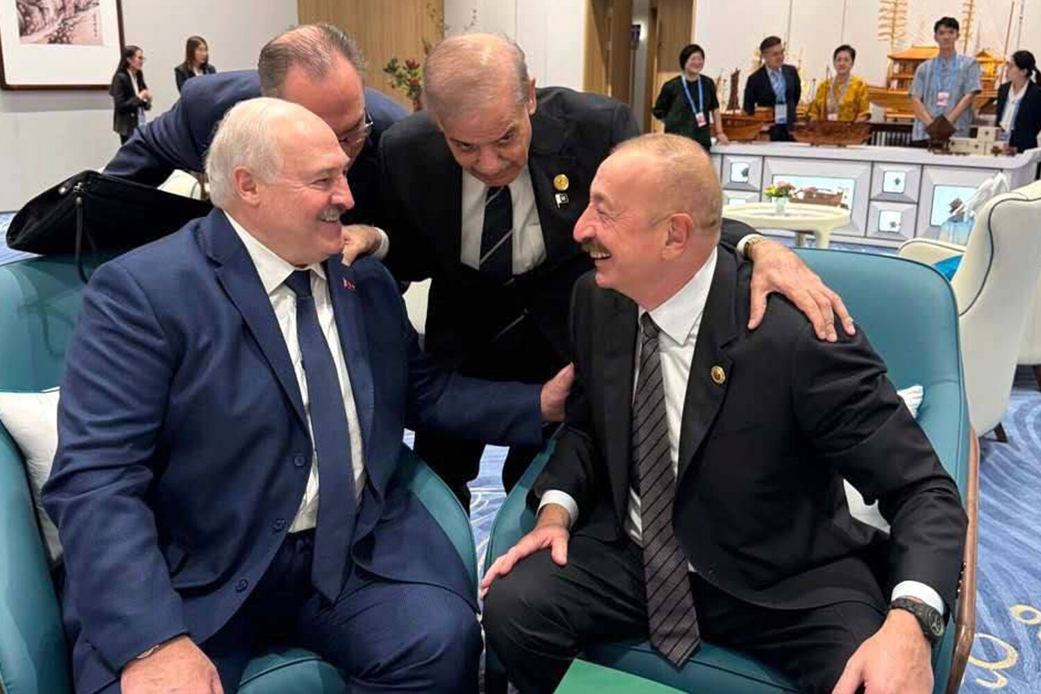 Əliyevin Lukaşenko və Şəriflə görüntüsü diqqət çəkdi - FOTO