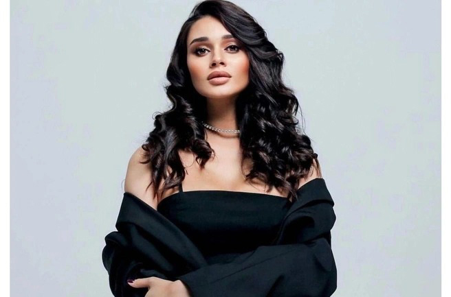 Gülnaz Asayeva ayının hücumuna məruz qaldı - FOTO