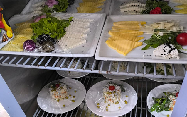 “İzmir” restoranında nöqsanlar aşkarlandı - FOTOLAR