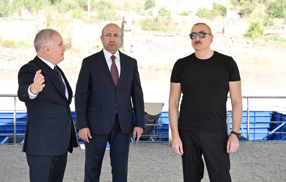 Prezident və xanımı Kəlbəcərdə... - FOTOLAR 10 j 2
