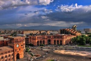 Ermənistanla İran arasında GƏRGİNLİK: Tehran rəsmən bunu tələb etdi