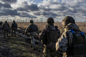 Ukrayna dəhşətli statistikanı açıqladı: ölən hərbçilərin sayı...