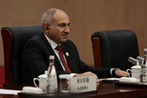 Paşinyan Putinə işarə etdi: "Gündəm gərgindir"