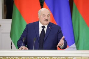 Lukaşenko: "Yazırlar ki, ölürəm"