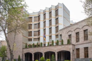 İrəvan Azərbaycana cəsusluq iddiası ilə saxlanılan şəxs barədə məlumat yaydı