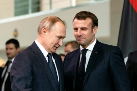 putin makron