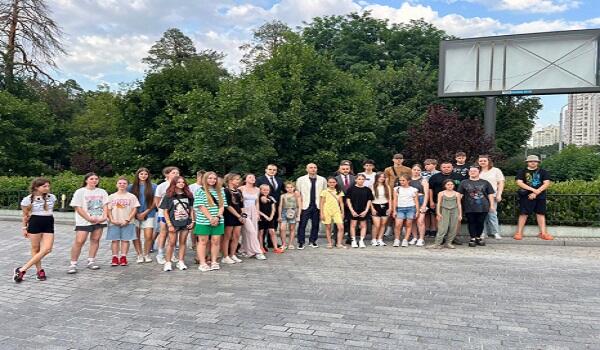 Ukraynalı uşaqlar reabilitasiya üçün Azərbaycana göndərildi 1 Ukraynalı uşaqlar reabilitasiya üçün Azərbaycana göndərildi