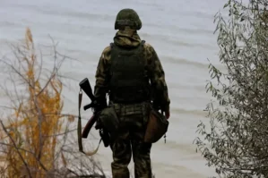 Rusiyanın 30 hərbçisi kompensasiyaya görə "yaralandı"