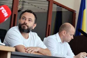 Dövlətə xəyanətdə ittiham olunan deputat ABŞ-da səfir olmaq istəyir