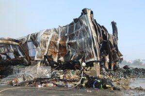 "Sədərək"də yanğın: sahibkarlara dəymiş ziyanı kim ödəyəcək?