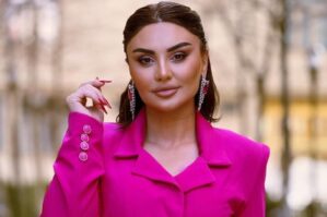 Şəbnəm Tovuzlu da Rusiyaya buraxılmadı - VİDEO 13 Şəbnəm Tovuzlu da Rusiyaya buraxılmadı - VİDEO