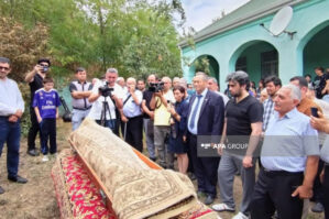 Məmməd İsmayıl Tovuzda dəfn edildi - FOTOLAR