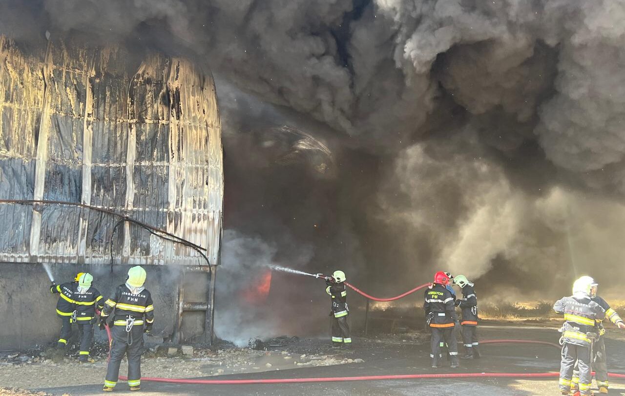 “Sədərək”dəki yanğın yenidən şiddətləndi - YENİLƏNİB-7
