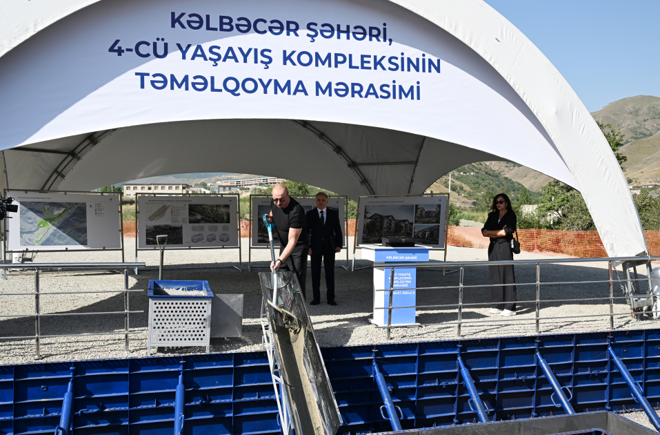Prezident və xanımı Kəlbəcərdə... - FOTOLAR 13 z 12