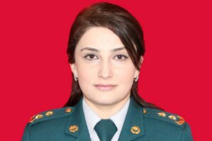 Milli Qəhrəmanın qızı 32 ildən sonra qatarla Ağdama gedir