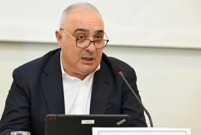 Zaur Axundov “Silk Vey Vest”dən nə qədər qazanır? - Rəqəmlər