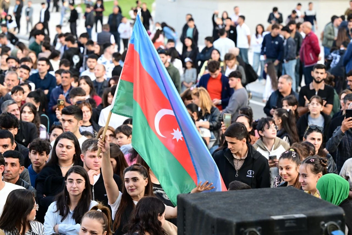 Xankəndidə atəşfəşanlıq oldu – FOTOLAR