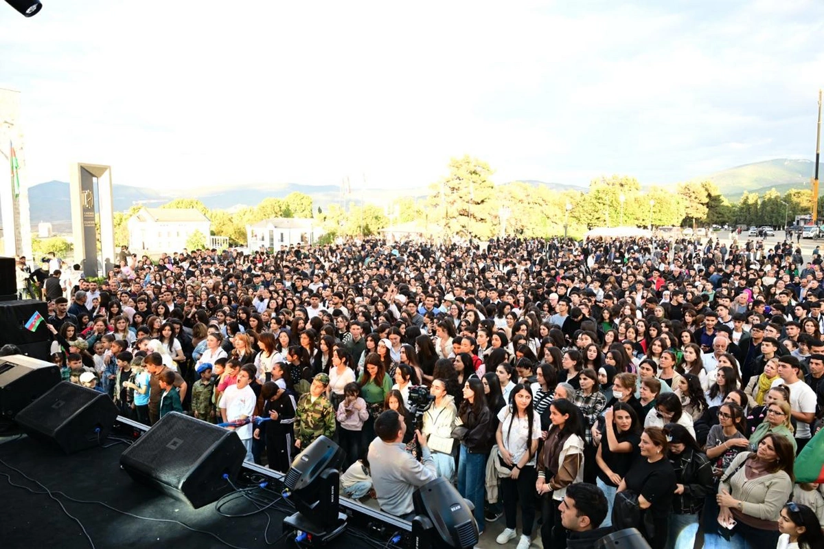 Xankəndidə atəşfəşanlıq oldu – FOTOLAR