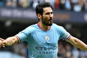 “Qalatasaray” ulduz futbolçunu transfer etdi