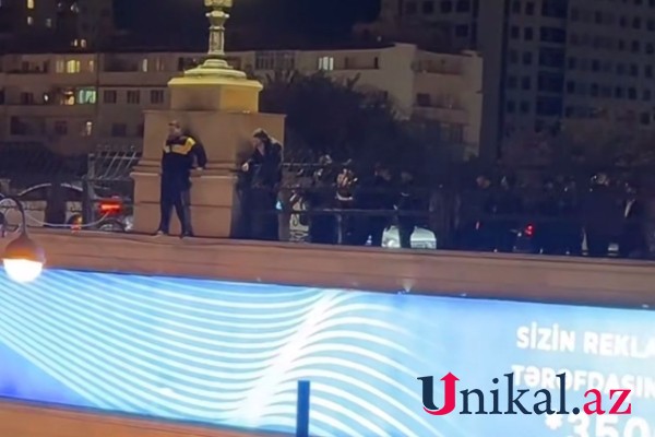 Bakıda kişi özünü atmaq üçün körpüyə çıxdı