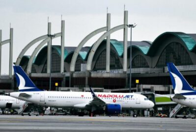 İstanbulda iki təyyarə enə bilmədi – 5 dəqiqəlik fasilə