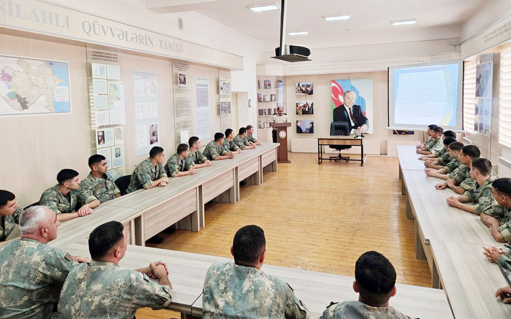 Ordumuzda silsilə tədbirlər keçirildi