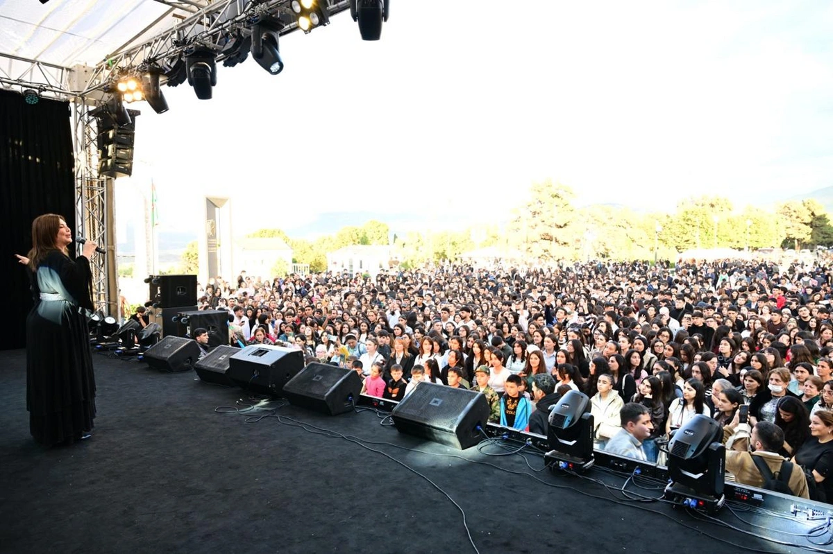 Xankəndidə atəşfəşanlıq oldu – FOTOLAR