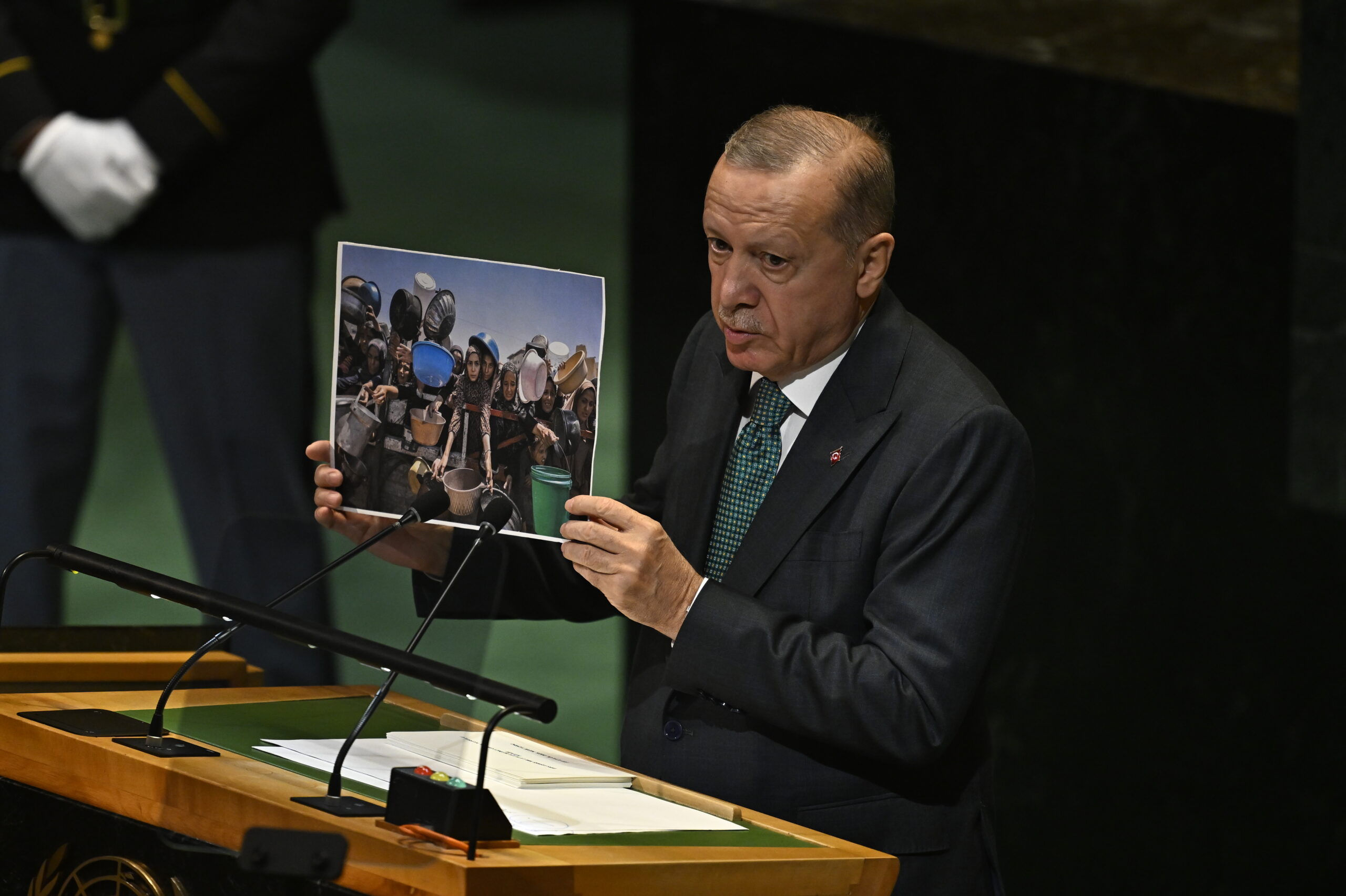 AA 20250923 39205028 39205023 CUMHURBASKANI ERDOGAN BIRLESMIS MILLETLER BM 80 GENEL KURULUNA KATILDI scaled