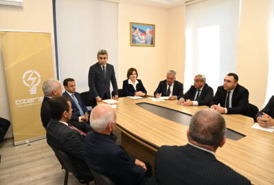 “Azərişıq” nümayəndələri Oğuzda fermer və sahibkarlarla görüşdü - FOTOLAR