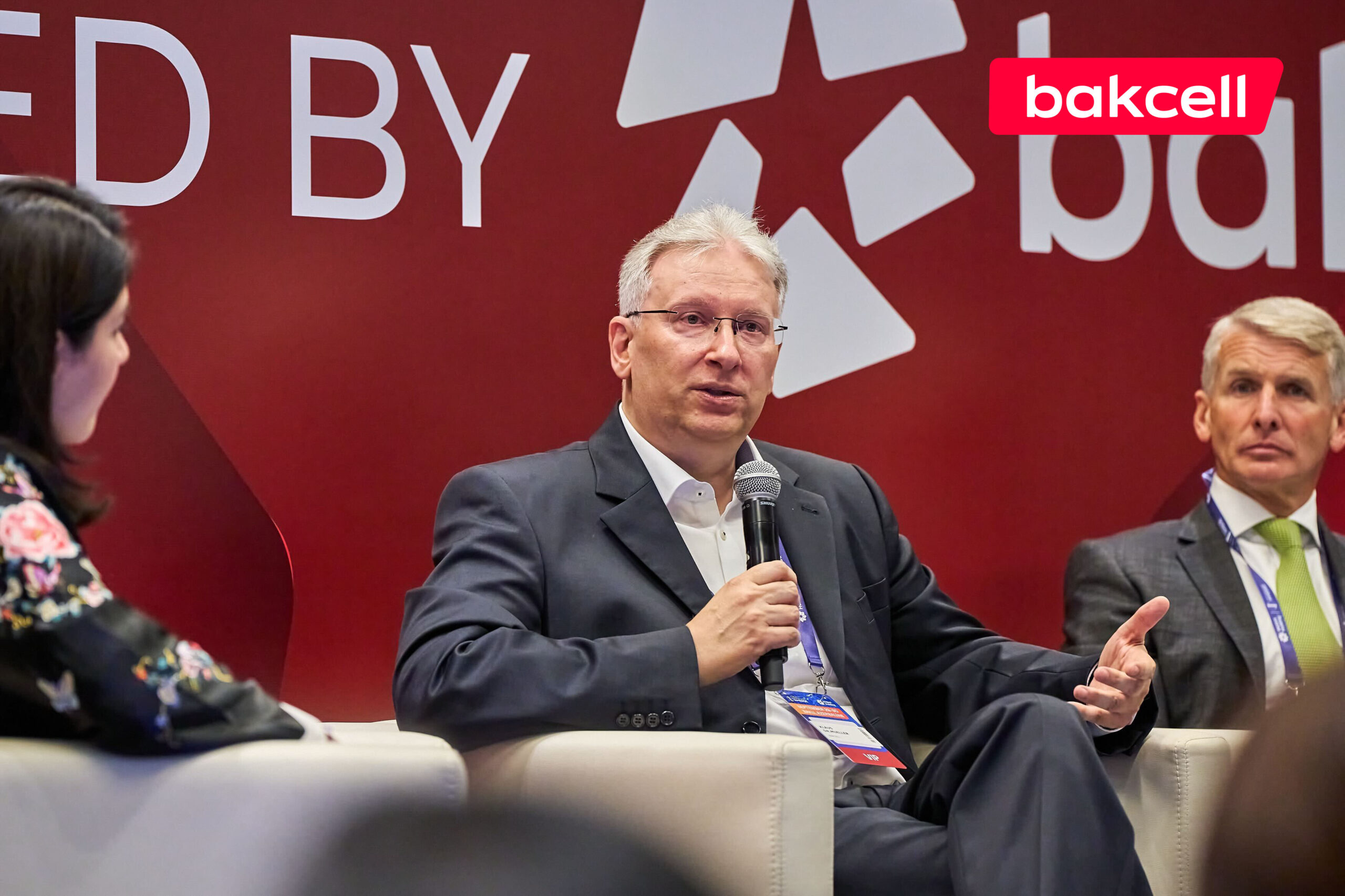 “Bakcell”in baş icraçı direktoru “INMerge” İnnovasiya Sammitində çıxış etdi - FOTOLAR 2 “Bakcell”in baş icraçı direktoru “INMerge” İnnovasiya Sammitində çıxış etdi - FOTOLAR