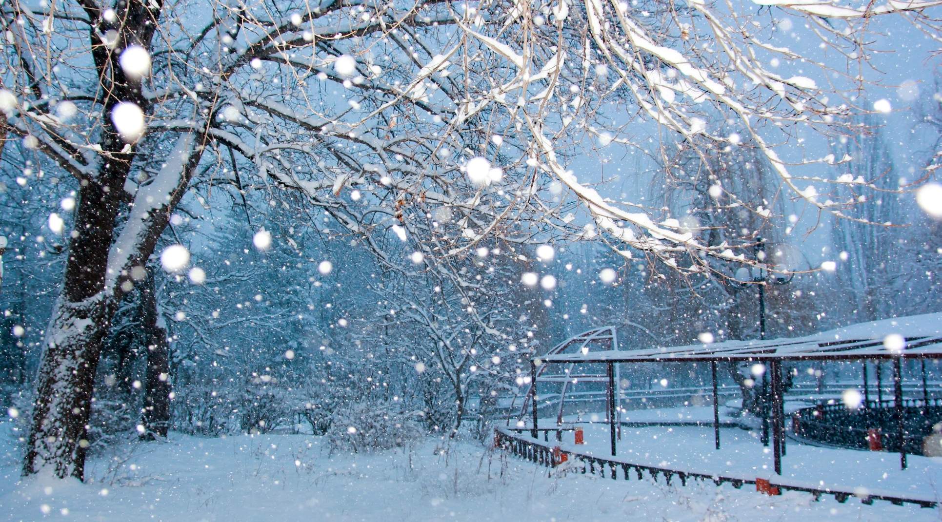 Dağlıq ərazilərə qar, Bakıya yağış yağacaq - Xəbərdarlıq 1 Dağlıq ərazilərə qar, Bakıya yağış yağacaq - Xəbərdarlıq