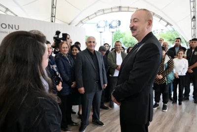 "Nəvələrim beş gündür, burada dincəlir" deyən sakinə Prezidentdən səmimi reaksiya - VİDEO+FOTOLAR