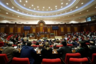 Ermənistan parlamenti Paşinyanın impiçmenti məsələsini nəzərdən keçirəcək