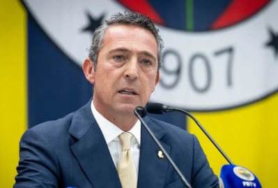 Ali Koç rəqibini belə təbrik etdi - VİDEO