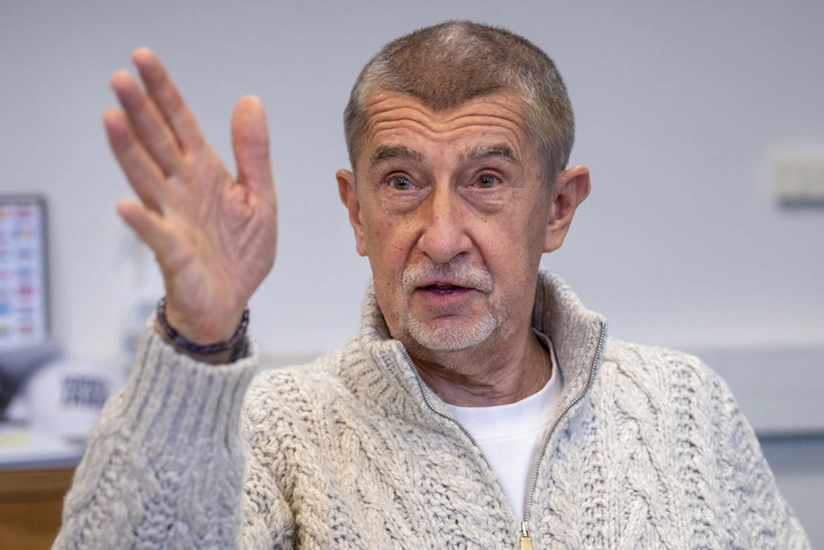 Çexiyanın keçmiş baş naziri hücuma məruz qaldı